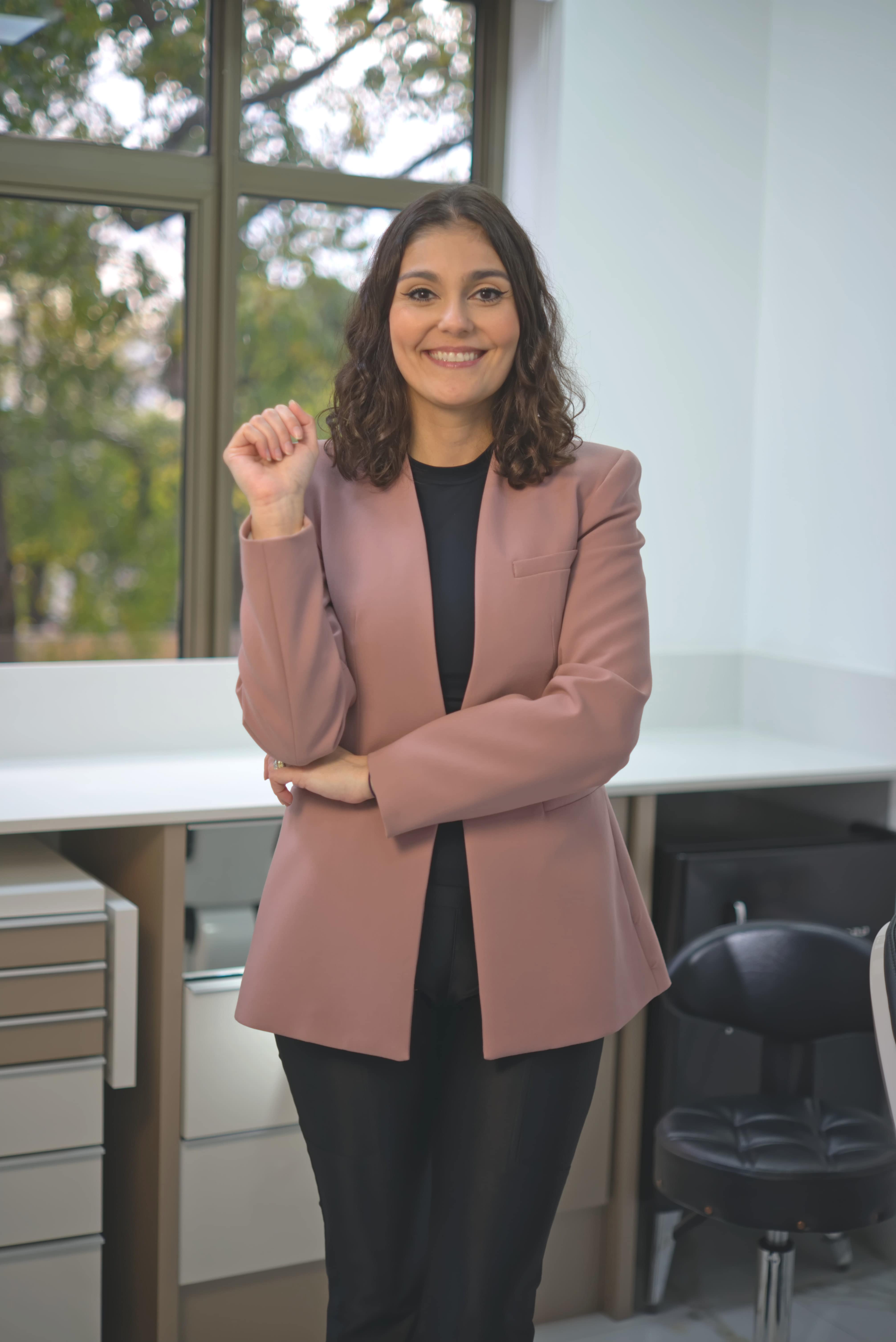Dra. Danutte Zampa — foto 1